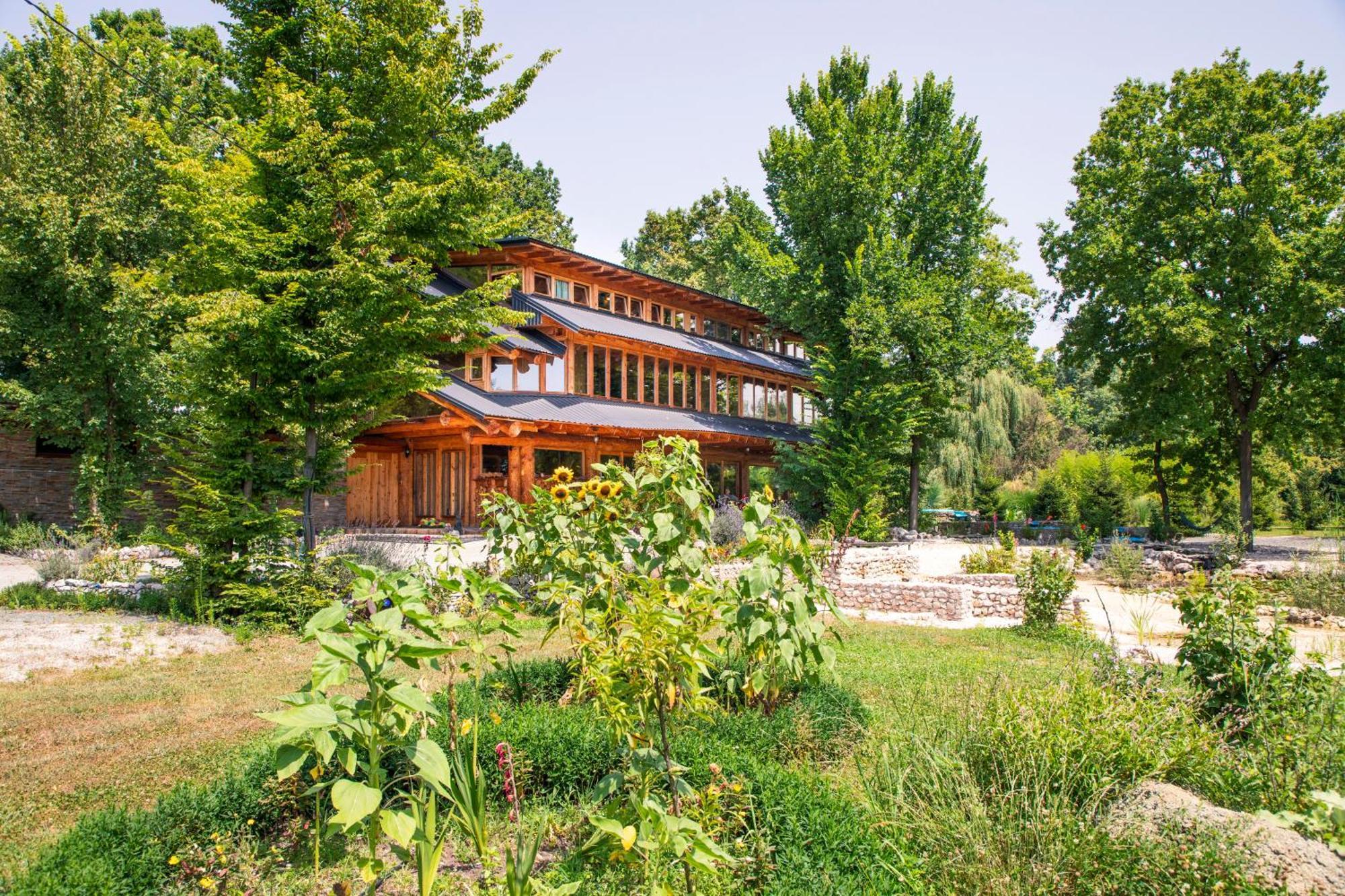 Guest House Mala Prica Zivinice Exteriér fotografie